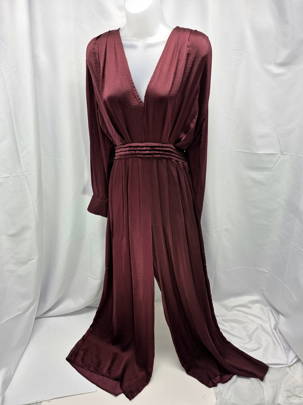 NWOT Mango Aura Plum Satin Ultra Wide Leg Jumpsuit L. Glamour Flattering Flowy